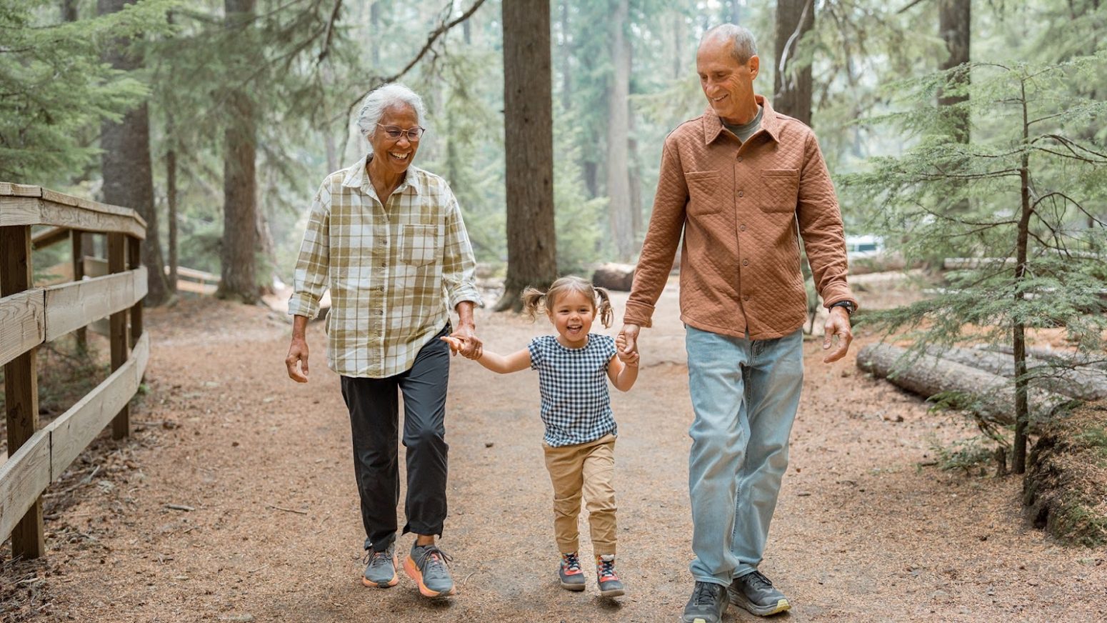 Our Favorite Intergenerational Activities For Seniors | Monarch Landing